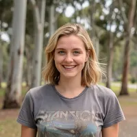 Molly Fernandez